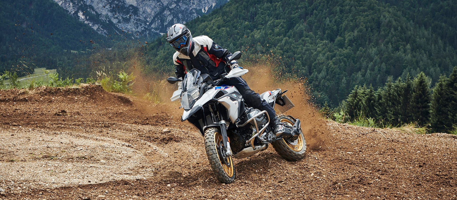 R1250HomeWall.jpg.asset.17326059.jpg