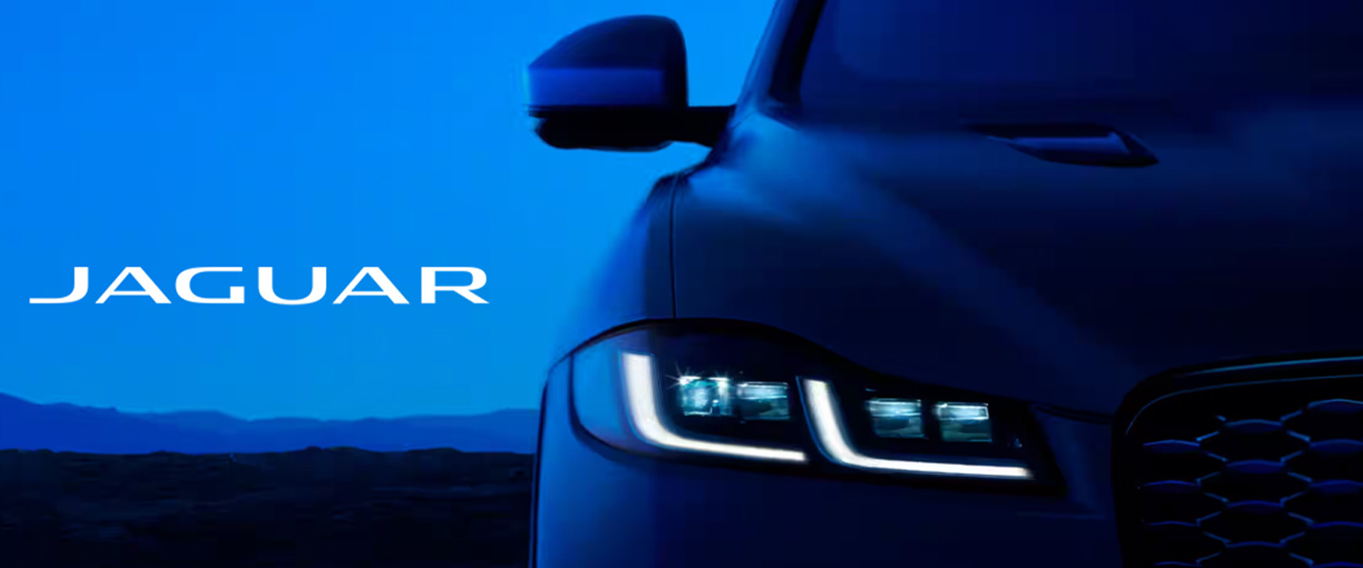 Jaguar F-PACE - Car of the Year 2023 - Best Medium Luxury SUV 2022 & 2023