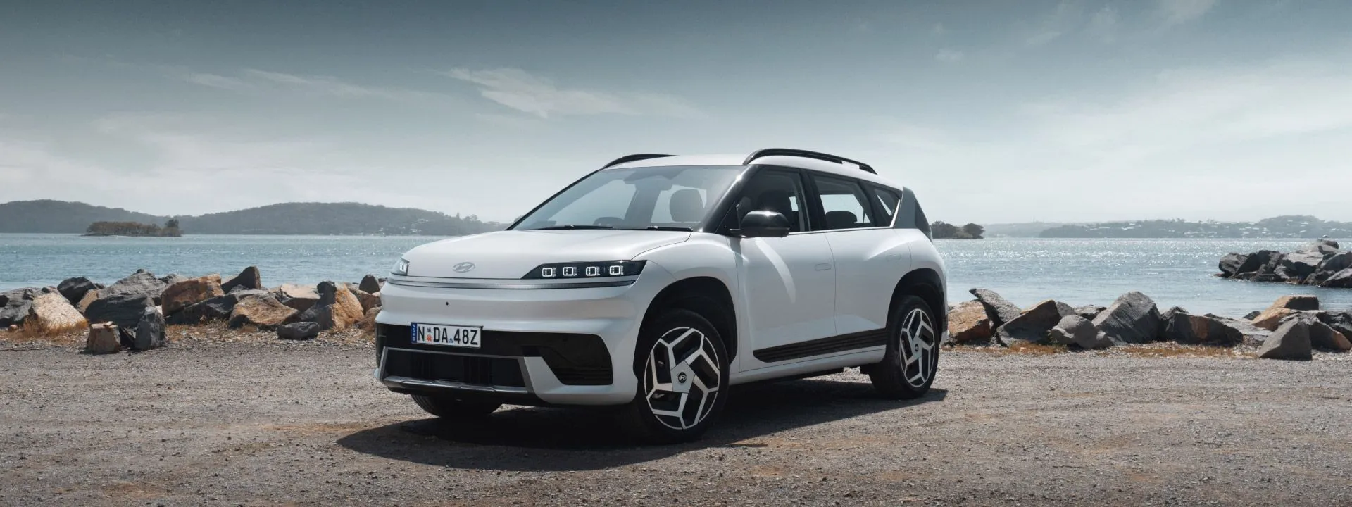 Hyundai all-new ELEXIO.