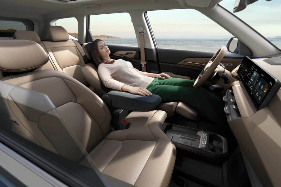 kia-ev5-interior-space-relaxation-seats.webp
