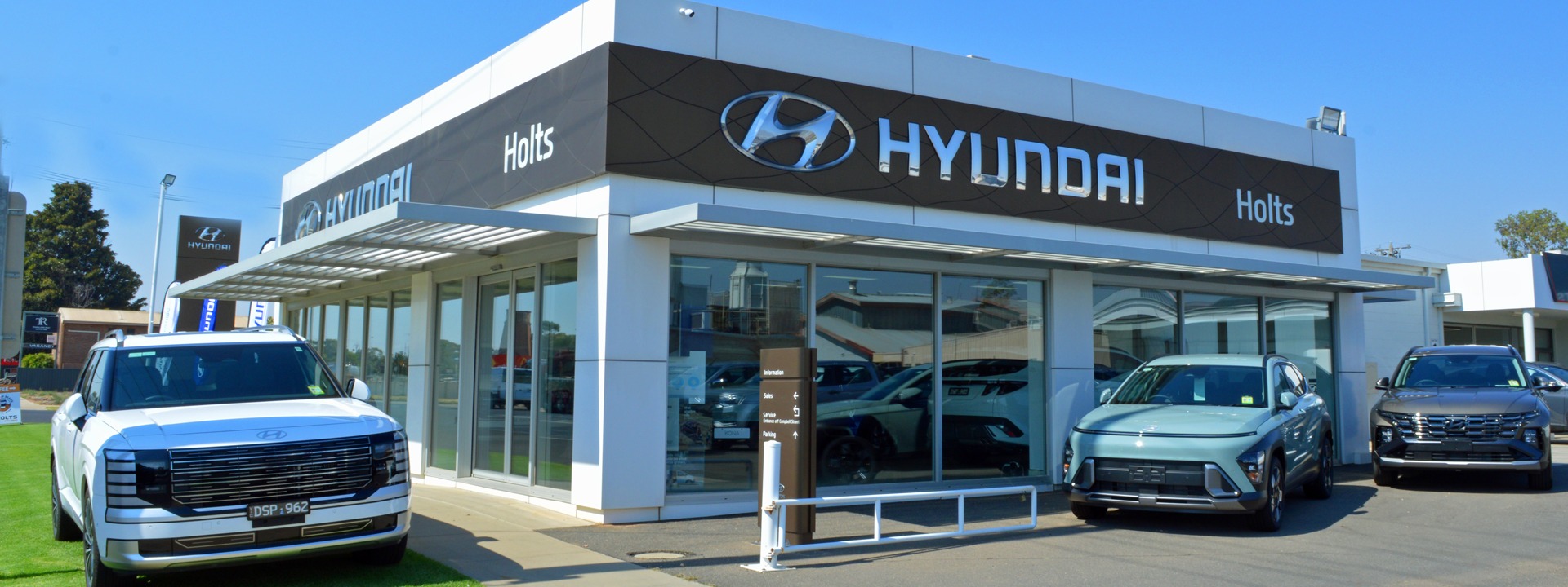 Holts Hyundai