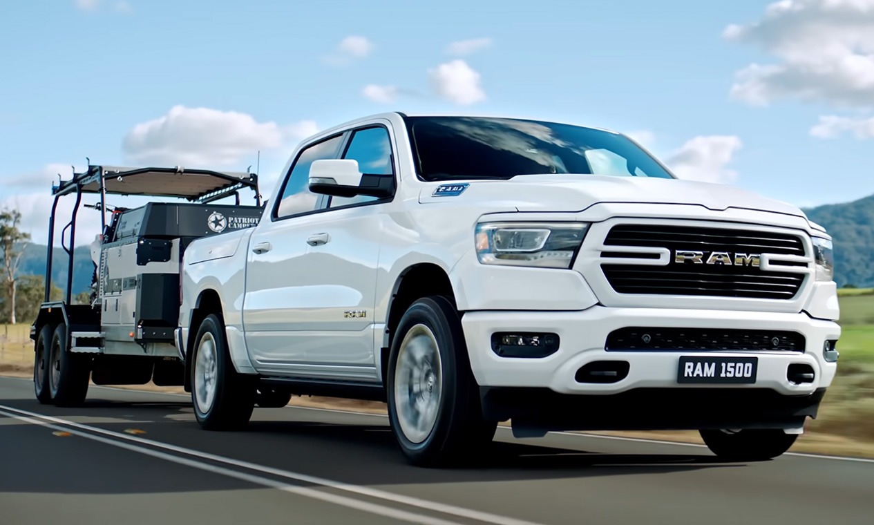 ramtrucks-home-promo-1500-laramie.jpg