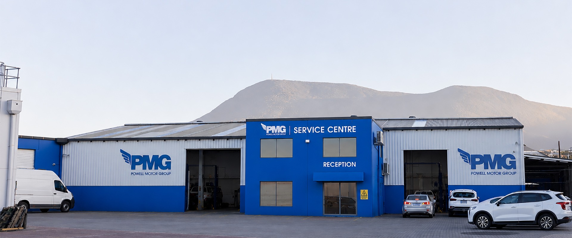 PowellMotorGroupServiceCentreContactUs800.jpg