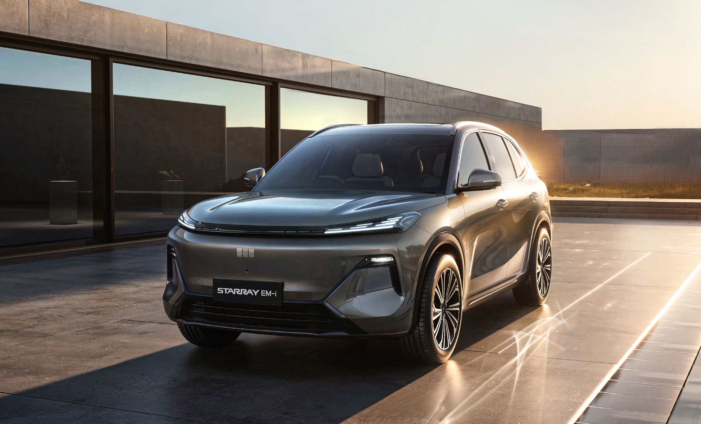 The All-New Starray EM-i