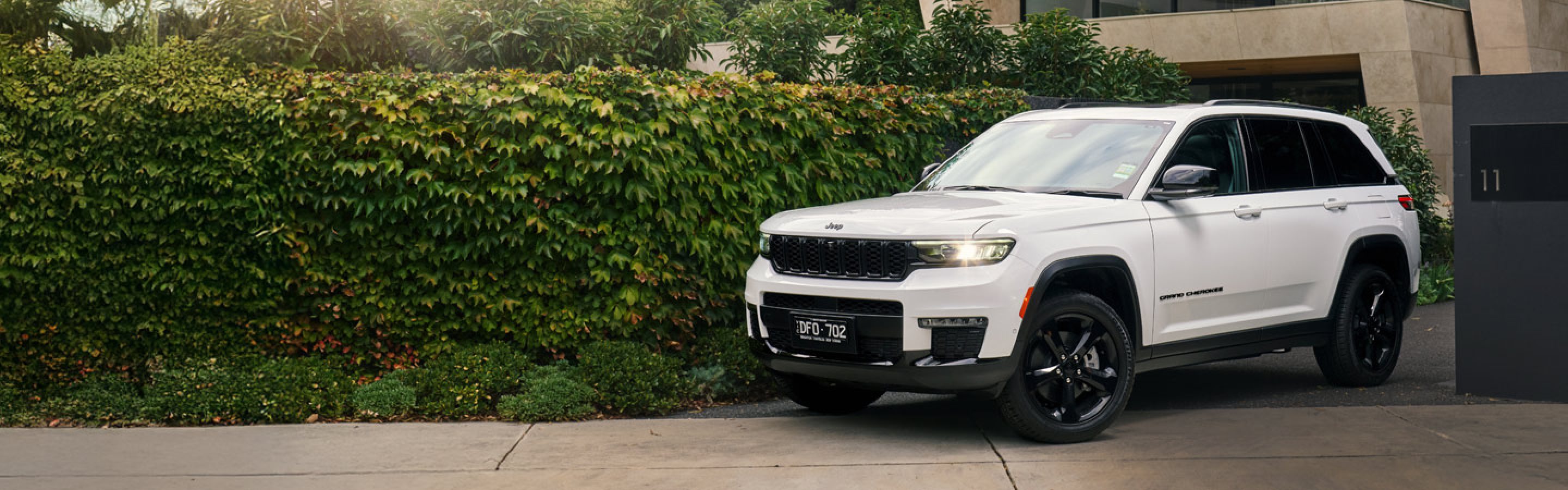 jeep-grand-cherokee-desktop.jpg.img.2880.jpg