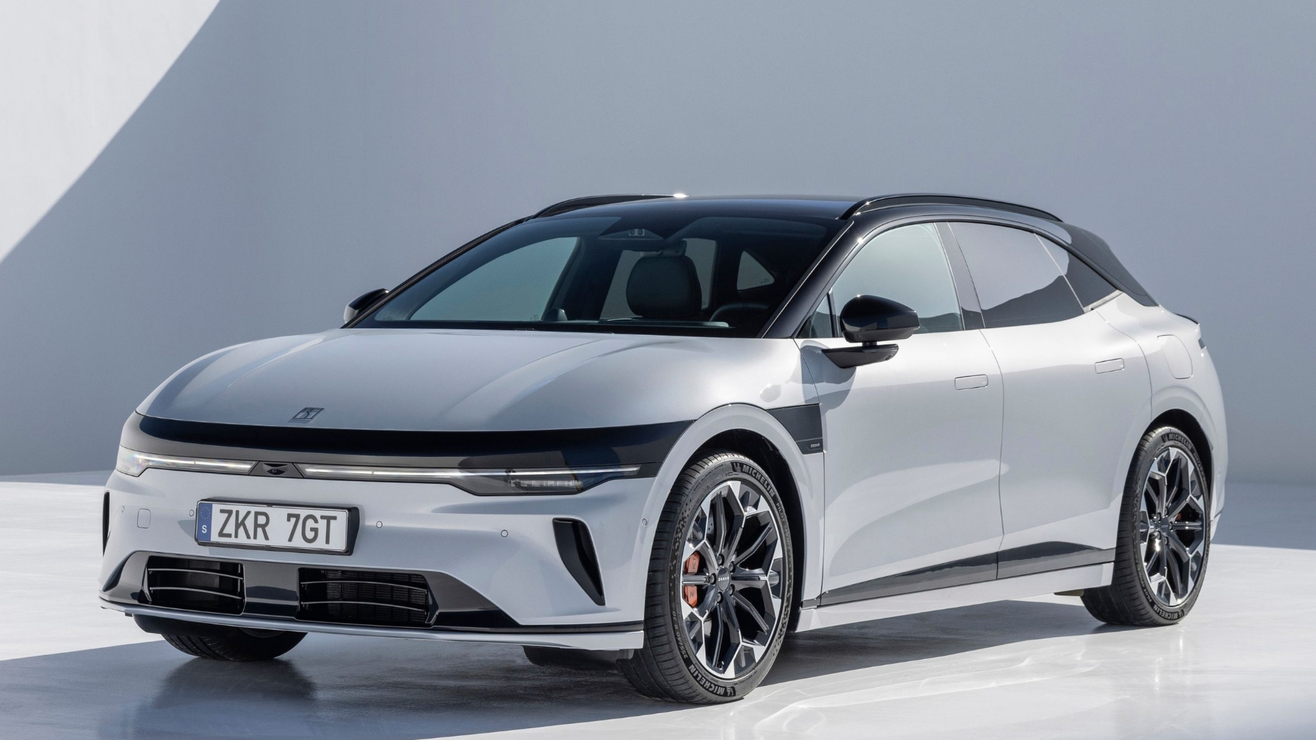 A New Standard of Electric Luxury