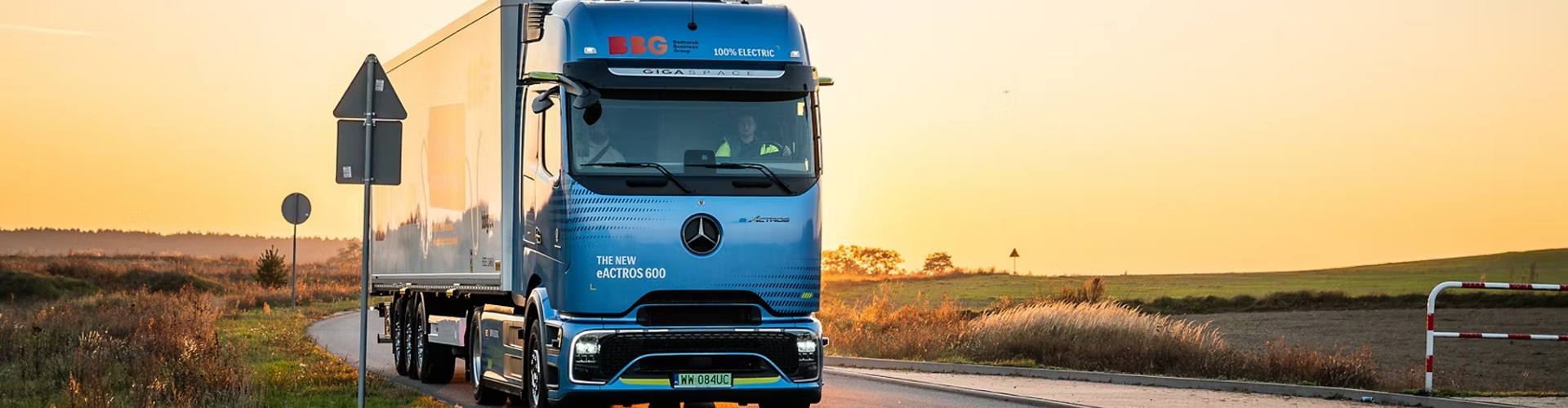 WB-MBTrucks-Banner.jpg