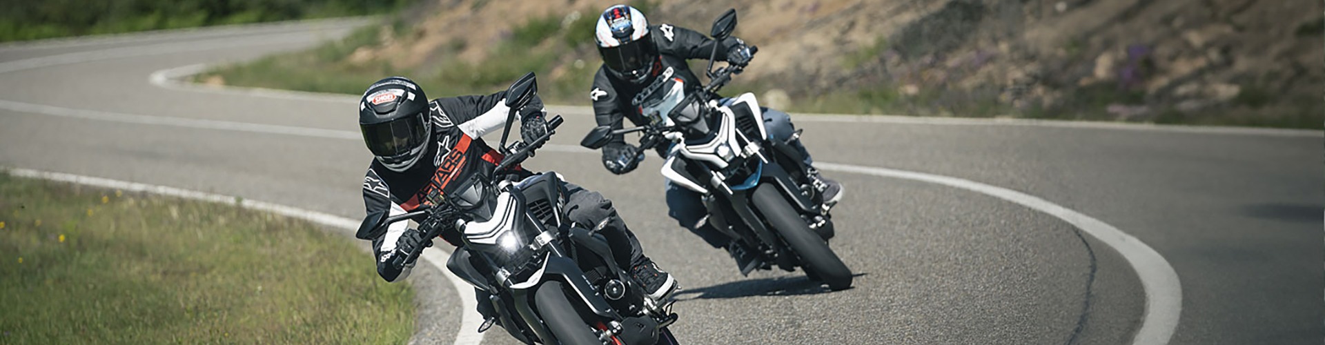 cfmoto_aboutUs.jpg