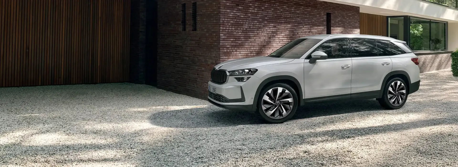 The Kodiaq you love. Now with hybrid power.